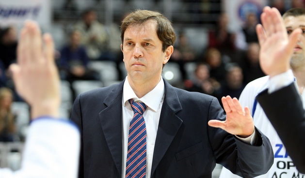 Zadar, 130210. Dvorana Kresimira Cosica u Visnjiku. Kosarka, 21. kolo NLB lige susret Zadar – Hemofarm STADA. Na fotografiji: trener Zadra Danijel Jusup. Foto: Vladimir Ivanov / CROPIX