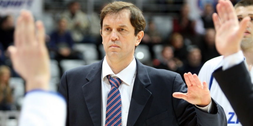 Zadar, 130210. Dvorana Kresimira Cosica u Visnjiku. Kosarka, 21. kolo NLB lige susret Zadar – Hemofarm STADA. Na fotografiji: trener Zadra Danijel Jusup. Foto: Vladimir Ivanov / CROPIX Zadar, 130210. Dvorana Kresimira Cosica u Visnjiku. Kosarka, 21. kolo NLB lige susret Zadar – Hemofarm STADA. Na fotografiji: trener Zadra Danijel Jusup. Foto: Vladimir Ivanov / CROPIX