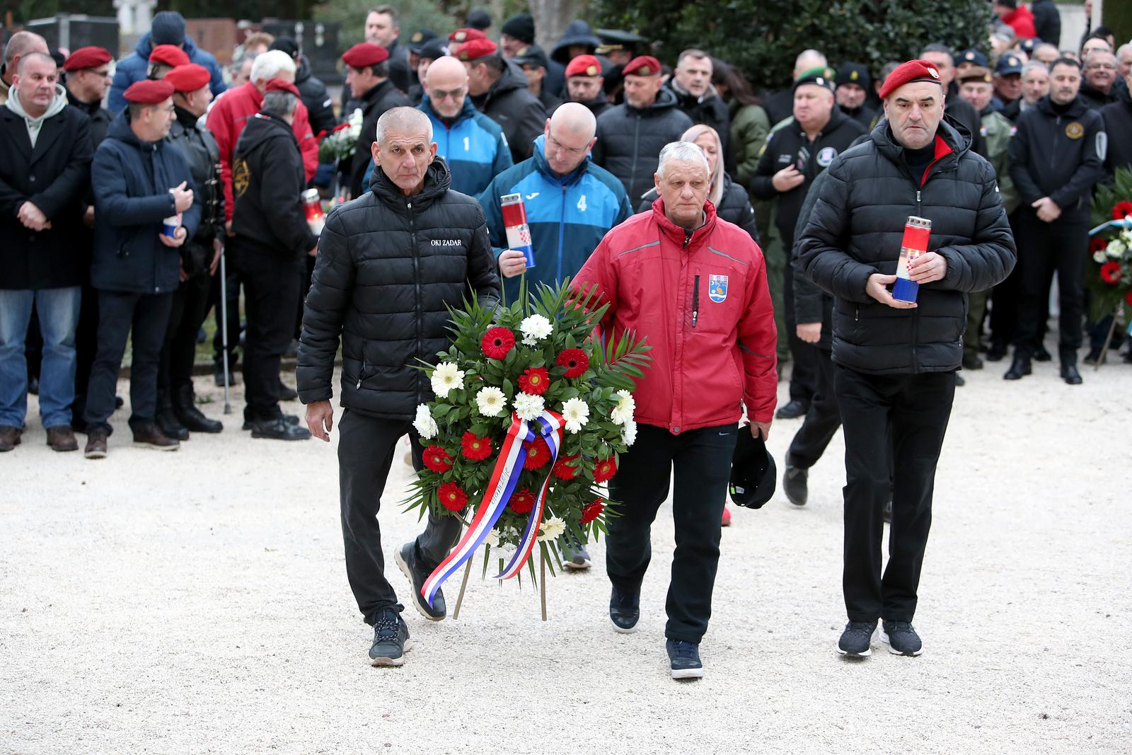 Na Gradskom groblju odana počast poginulim hrvatskim braniteljima povodom 30. obljetnice VRO Maslenica Na Gradskom groblju odana počast poginulim hrvatskim braniteljima povodom 30. obljetnice VRO Maslenica