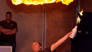 Split, 190413.
Kao dio zabavnog programa  Croatia boat show-a priredjen je Playboy party. Uz prisustvo nezaobilaznih zecica party je odrzan u hotelu Atrium. U programu su sudjelovale plasacice, dj-ica u toplesu i barmeni zongleri.
Na fotografiji: barmeni