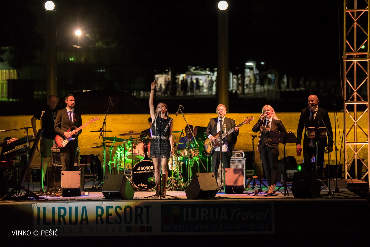 Severina oduševila nastupom na bazenu Ilirije u Biogradu na Moru