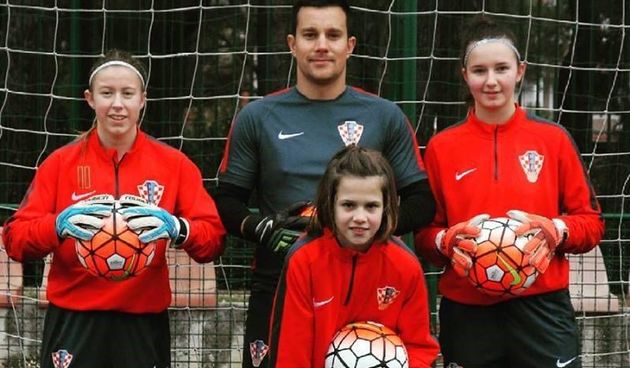 Krešimir Jaklin u stožeru U-15 i U-17 ženske nogometne reprezentacije. Foto: Naši školji