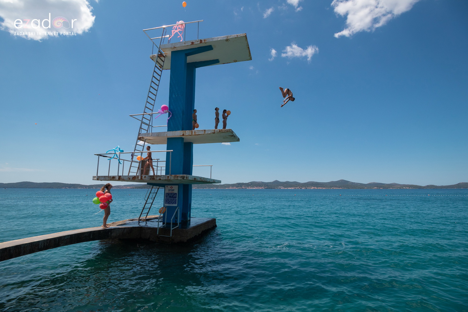 Meta feštica od balona i Ballon Jump