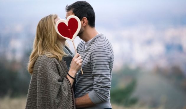 Valentinovo, zaljubljeni, ljubav, Foto: 123rf