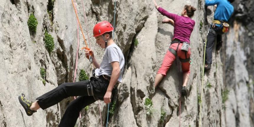 U kanjonu Velike Paklenice odrzava se 15. Medjunarodni susret penjaca Paklenica – Kids day. Photo: Dino Stanin/PIXSELL U kanjonu Velike Paklenice odrzava se 15. Medjunarodni susret penjaca Paklenica – Kids day. Photo: Dino Stanin/PIXSELL
