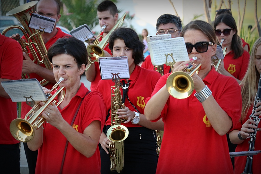 Dan Općine Vir proslavljen uz spektakularni koncert Prljavog Kazališta i vatromet Dan Općine Vir proslavljen uz spektakularni koncert Prljavog Kazališta i vatromet