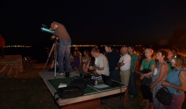 Potpuna pomrcina mjeseca