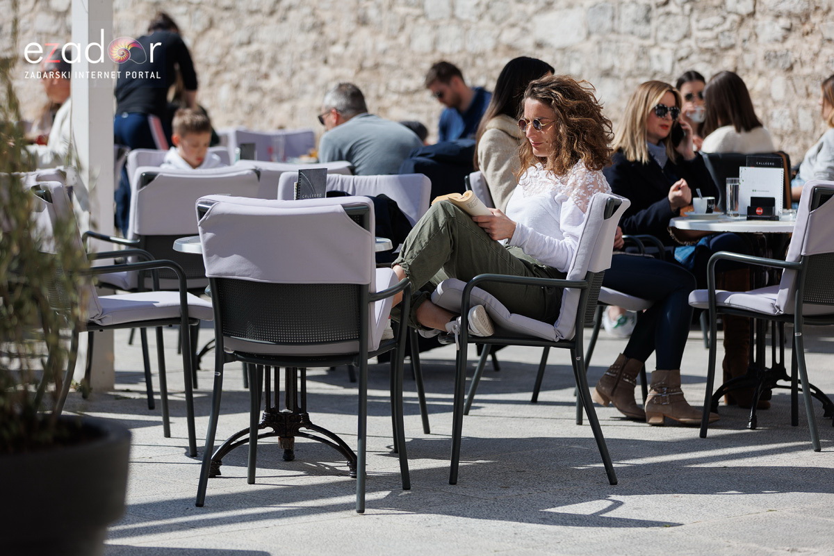 Đir po gradu, subotnja špica 19. ožujka 2022. Đir po gradu, subotnja špica 19. ožujka 2022.