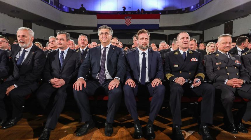 svecana akademija u prigodi obiljezavanja Dana Hrvatske vojske, Dana Hrvatske kopnene vojske i 32. obljetnice ustrojavanja Hrvatske vojske. Andrej Plenkovic, Mario Banozic