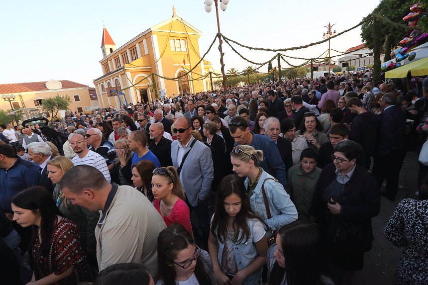 Svečanost proslave blagdana Gospe Loretske, foto-L. Banić Svečanost proslave blagdana Gospe Loretske, foto-L. Banić