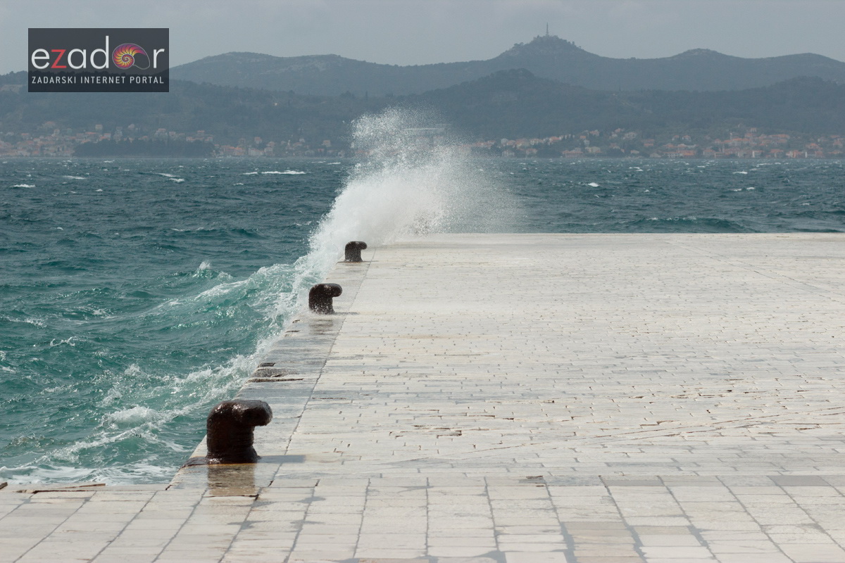 Đir po gradu, petak 30. ožujka 2018. Đir po gradu, petak 30. ožujka 2018.