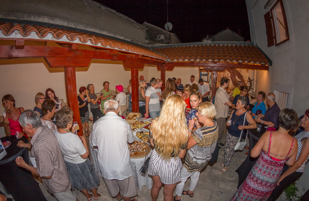 Biograd na Moru: Svečano otvorena izložba fotografija “Velebit” Vinka Pešića Biograd na Moru: Svečano otvorena izložba fotografija “Velebit” Vinka Pešića
