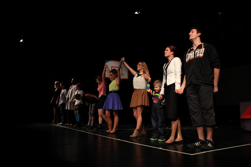 U suradnji HNK Zadar i Kazališne udruge “Igrajmo se” premijerno je izvedena predstava “Sasvim sam popubertetio” u režiji Žane Bumber. foto: Iva Perinčić U suradnji HNK Zadar i Kazališne udruge “Igrajmo se” premijerno je izvedena predstava “Sasvim sam popubertetio” u režiji Žane Bumber. foto: Iva Perinčić