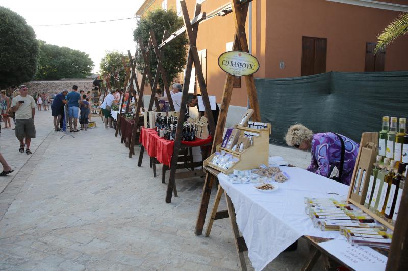 Ninska šokolijada 2013. Ninska šokolijada 2013.