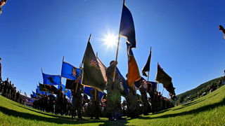 Knin, 050811.
Podizanjem zastave na Kninskoj tvrdjavi i postrojavanjem vojnih snaga na nogometnom igralistu obiljezena je 16. obljetnica VRO Oluja, Dan pobjede i domovinske zahvalnosti i Dan hrvatskih branitelja.
Na fotografiji: Detalj sa smotre na stadio Knin, 050811.
Podizanjem zastave na Kninskoj tvrdjavi i postrojavanjem vojnih snaga na nogometnom igralistu obiljezena je 16. obljetnica VRO Oluja, Dan pobjede i domovinske zahvalnosti i Dan hrvatskih branitelja.
Na fotografiji: Detalj sa smotre na stadio