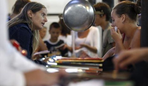 Splićani razmjenu udžbenika organizirali na peškariji, foto: CROPIX