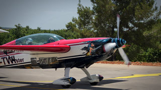 Đir akrobatskim zrakoplovom, Foto: Marin Gospić