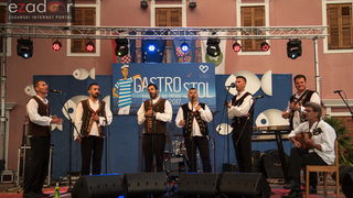 Otvoren 12. biogradski Gastro stol Otvoren 12. biogradski Gastro stol