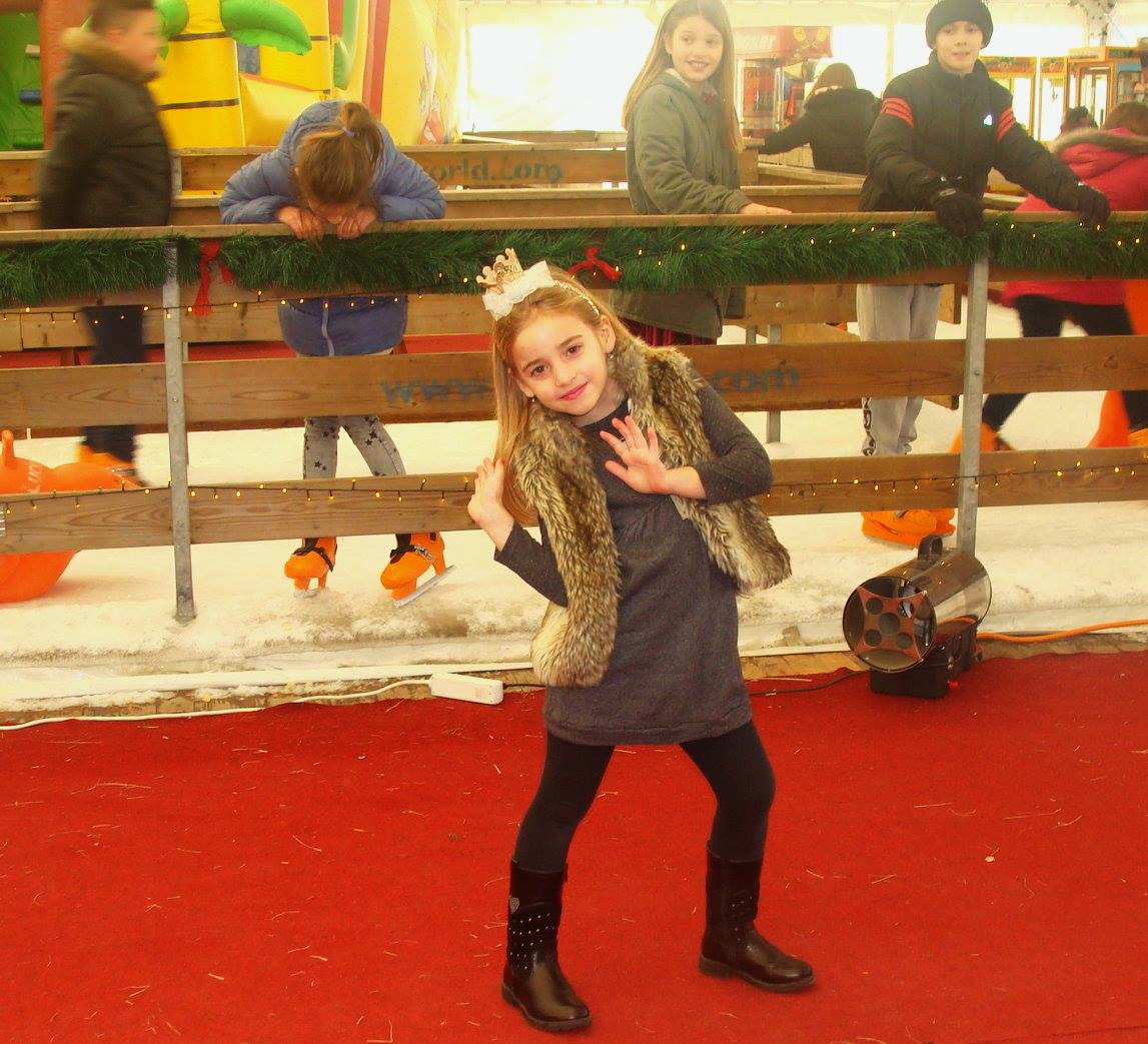 Modna revija: Zvjezdice “Libretići” nosile modele Zvjezdice