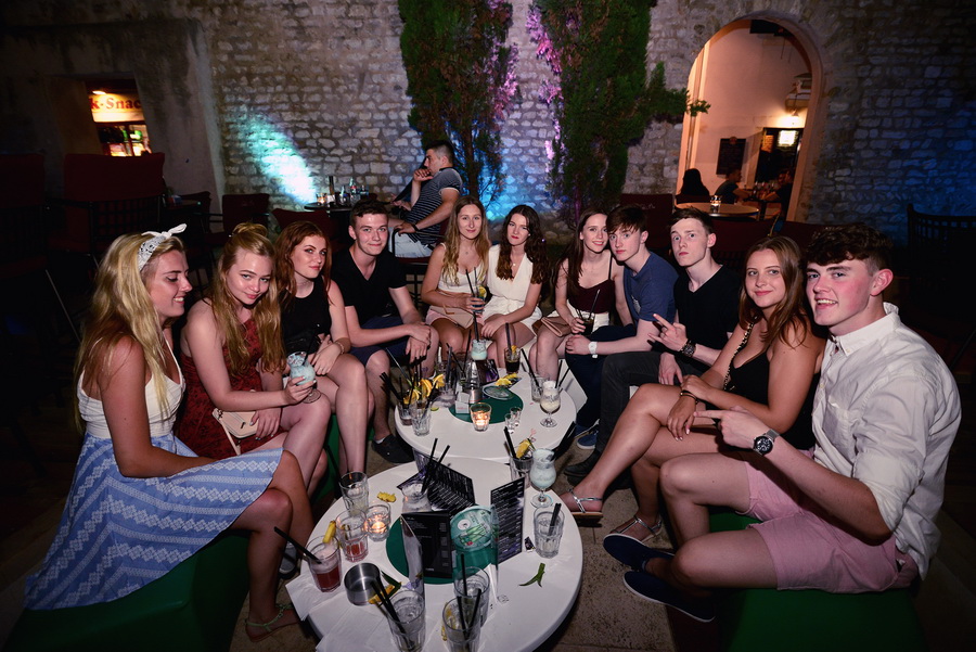 TEATRO BAR Otvorenje ljetne terase uz Violina energy performance TEATRO BAR Otvorenje ljetne terase uz Violina energy performance