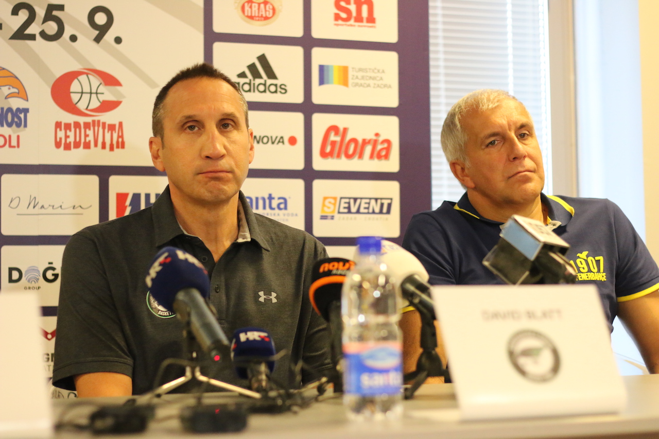 Proslavljeni treneri otvorili treće izdanje Dogus basketball tournamenta! Proslavljeni treneri otvorili treće izdanje Dogus basketball tournamenta!