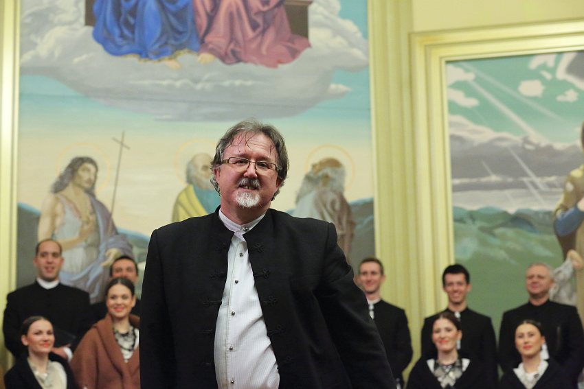 (V)Ladari i (V)Ladarice folklorne scene u Hrvatskoj još jednom oduševili Bibinjce. Foto: Leo Banić