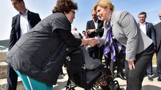 Predsjednica Grabar Kitarović posjetila otok Ist. Foto: Dino Stanin/PIXSELL