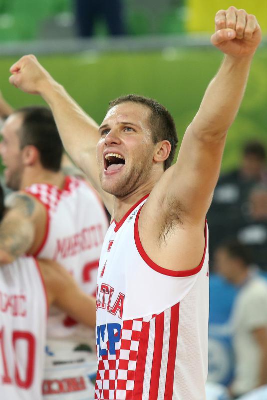 Velika hrvatska fešta u ljubljanskim Stožicama nakon plasmana u polufinale Eurobasketa, Foto. Igor Kralj/PIXSELL Velika hrvatska fešta u ljubljanskim Stožicama nakon plasmana u polufinale Eurobasketa, Foto. Igor Kralj/PIXSELL