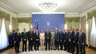 Predsjednik tehnicke Vlade Tihomir Oreskovic primio je predstavnike Europskih sveucilisnih igra Zagreb-Rijeka 2106. Tihomir Oreskovic, Adam Roczek Predsjednik tehnicke Vlade Tihomir Oreskovic primio je predstavnike Europskih sveucilisnih igra Zagreb-Rijeka 2106. Tihomir Oreskovic, Adam Roczek