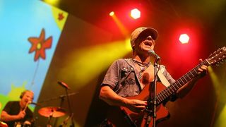 12.09.2013., Zagreb – Koncert glazbenika Manu Chao u sklopu turneje La Ventura odrzan je na zagrebackom Velesajmu. Photo: Jurica Galoic/PIXSELL Autor Jurica Galoic/PIXSELL 12.09.2013., Zagreb – Koncert glazbenika Manu Chao u sklopu turneje La Ventura odrzan je na zagrebackom Velesajmu. Photo: Jurica Galoic/PIXSELL Autor Jurica Galoic/PIXSELL
