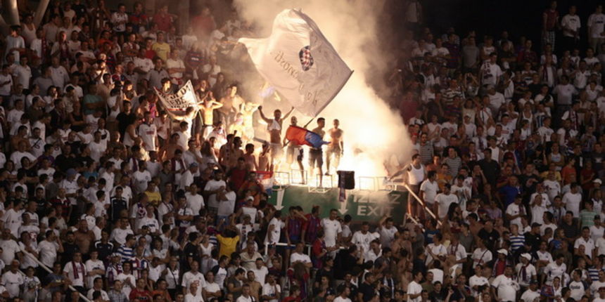 Split 050810. Stadion NK Hajduka u Poljudu Predkolo Evropskog kupa : NK Hajduk – Dinamo Bukurest Na fotografiji : Torcida. Foto: Vladimir Dugandzic / CROPIX Split 050810. Stadion NK Hajduka u Poljudu Predkolo Evropskog kupa : NK Hajduk – Dinamo Bukurest Na fotografiji : Torcida. Foto: Vladimir Dugandzic / CROPIX
