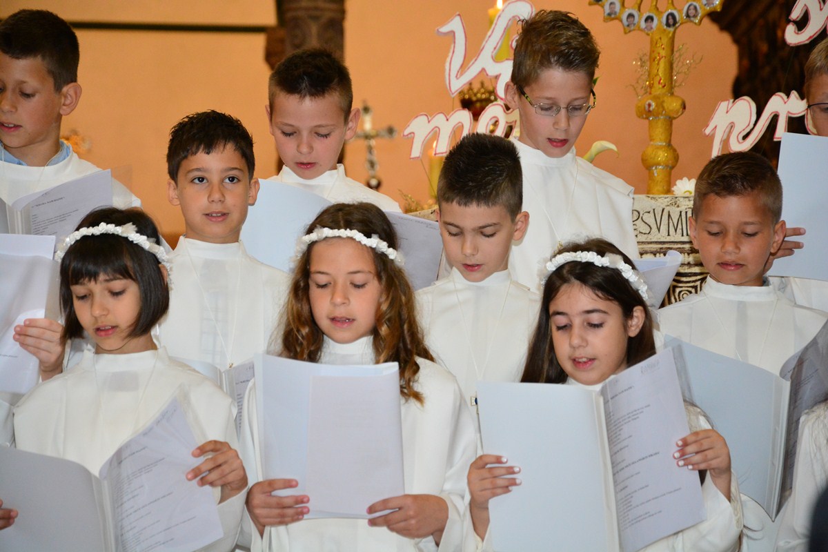 Sakrament Prve pričesti u katedrali sv. Stošije, foto- Iva Perinčić