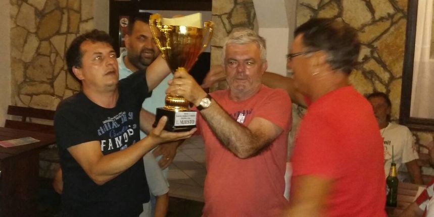 Prvaci u briškuli i trešeti: Branko Škoda i Bibi Ljumezi Prvaci u briškuli i trešeti: Branko Škoda i Bibi Ljumezi