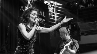 Koncert Doris Dragović u klubu Arsenal Zadar Koncert Doris Dragović u klubu Arsenal Zadar