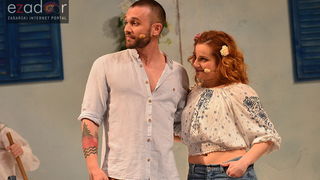 Mjuzikl Mamma Mia kazališta Komedija u dvorani Krešimir Ćosić