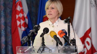 Zadar, 050512.
Hotel Kolovare.
Gradska organizacija SDP-a odrzala je izvjestajno-tematsku konvenciju na temu “Ekonomska sigurnost gradjana – pretpostavka svake sigurnosti” i izabrala delegate za 12. Izbornu konvenciju SDP-a Hrvatske. Gosti konvencije su b