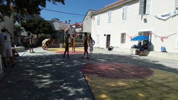 41. Otočki košarkaški turnir “Ist 2016”. Foto: Zvonimir Brzić 41. Otočki košarkaški turnir “Ist 2016”. Foto: Zvonimir Brzić