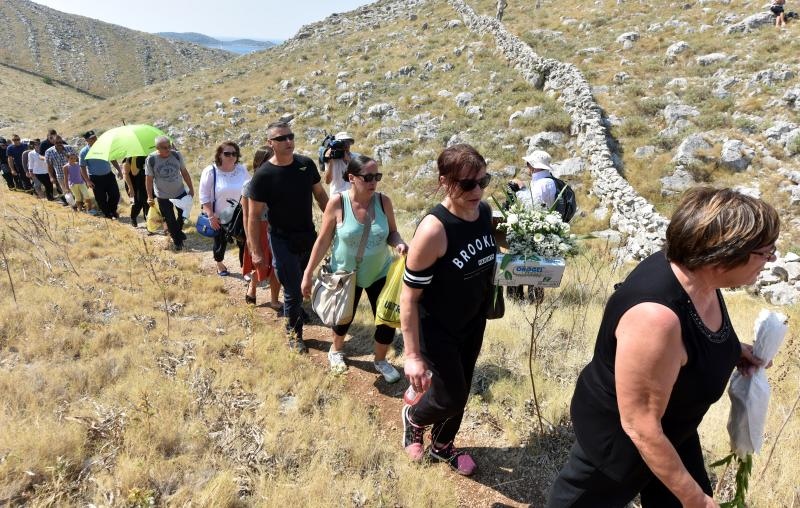 Obilježena 9. obljetnica kornatske tragedije u kojoj je život izgubilo 12 vatrogasaca. Photo: Hrvoje Jelavić/PIXSELL Obilježena 9. obljetnica kornatske tragedije u kojoj je život izgubilo 12 vatrogasaca. Photo: Hrvoje Jelavić/PIXSELL