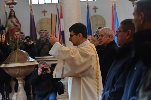 Svečani mimohod postrojbi u povodu proslave 23. obljetnice VRO Maslenica. Foto: Iva Perinčić