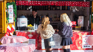 Badnjak 2016: Blagdanski đir po gradu 24. prosinca Badnjak 2016: Blagdanski đir po gradu 24. prosinca