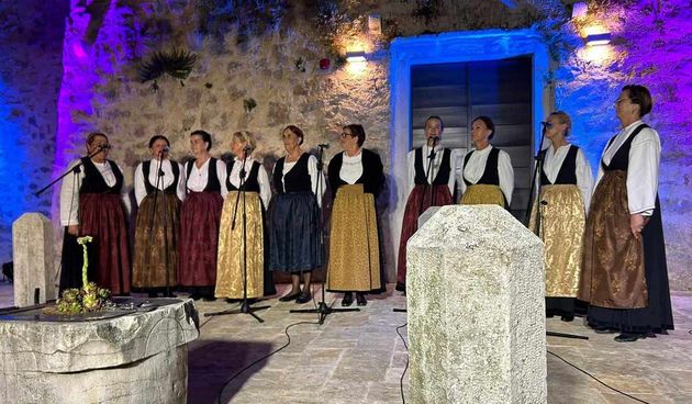 16. Etno festival @ Kaštel Benković
