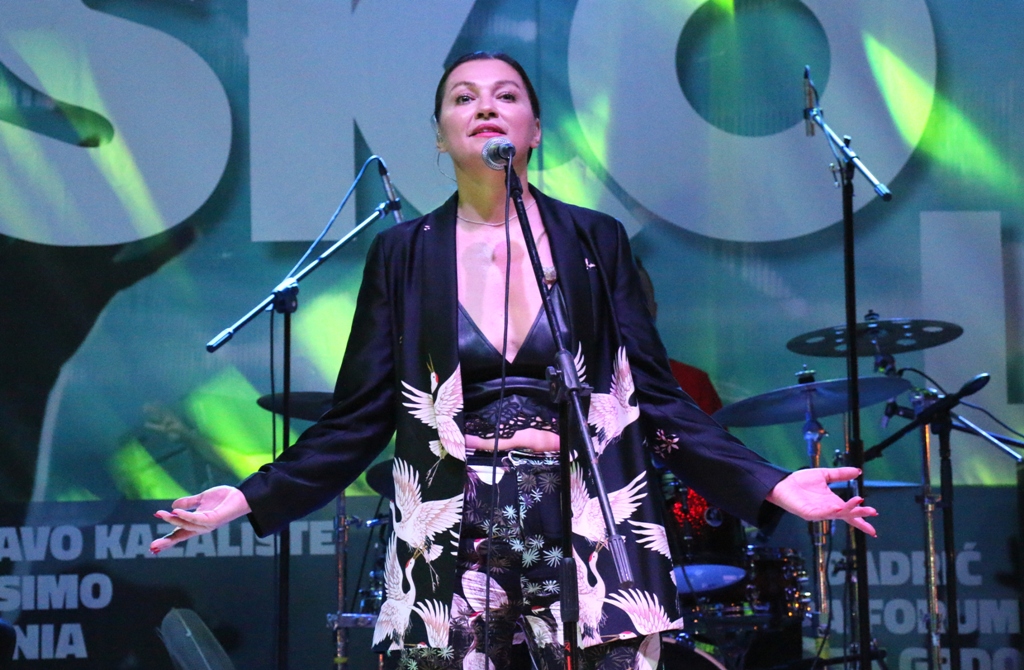 Nina Badrić @ Virsko ljeto 2017.