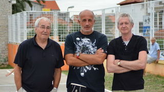 U povodu blagdana Kraljice Mira u Stanovima odigrana utakimica između veterana KK Zadar i Stanova, Foto: Iva Perinčić U povodu blagdana Kraljice Mira u Stanovima odigrana utakimica između veterana KK Zadar i Stanova, Foto: Iva Perinčić