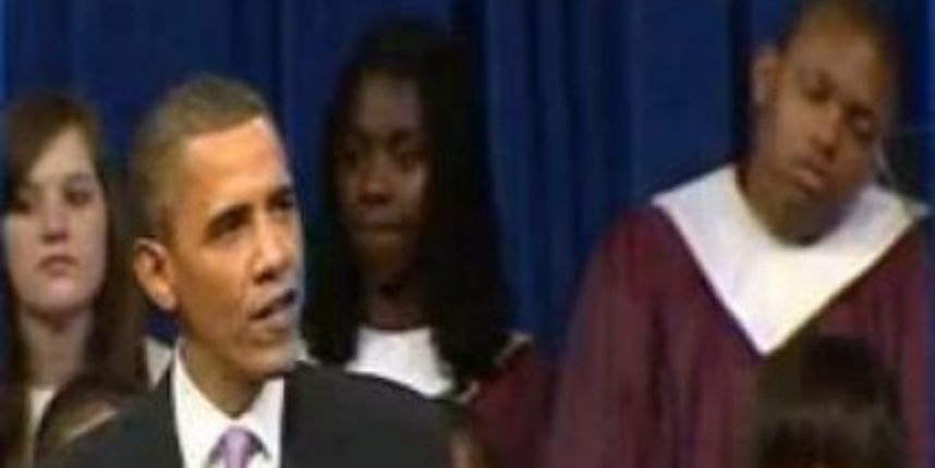 Zaspao za vrijeme Obaminog govora (Metro-portal.hr)