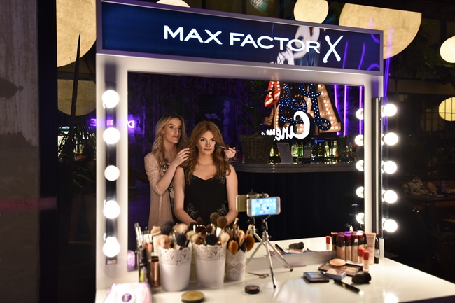 Hrvatski dizajneri odjenuli poznate dame za red carpet premijeru filma “Oblik vode” Hrvatski dizajneri odjenuli poznate dame za red carpet premijeru filma “Oblik vode”