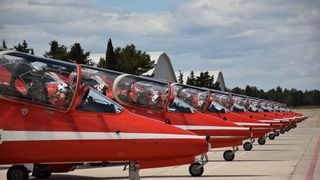 Krila Oluje i Red Arrows preletjeli iznad Zadarskog kanala