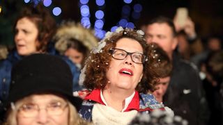 Advent na Viru: Crvena jabuka oduševila u “sniježnom” Viru Advent na Viru: Crvena jabuka oduševila u “sniježnom” Viru