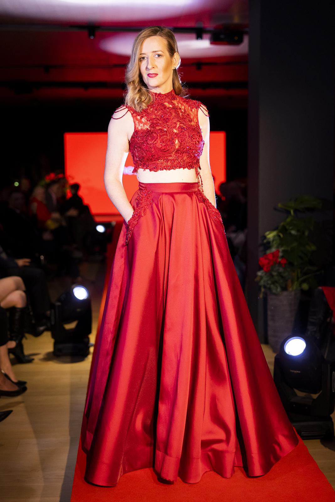 Dan crvenih haljina – modna revija u Splitu