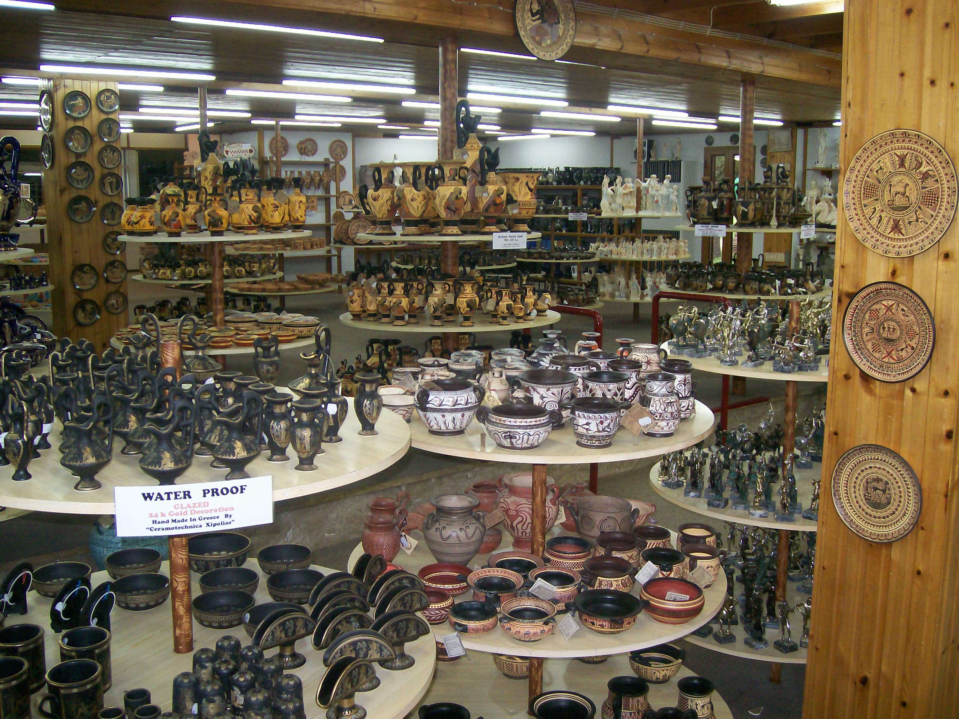 Atena – izlozi i štandovi (Foto: Ante Mandić)