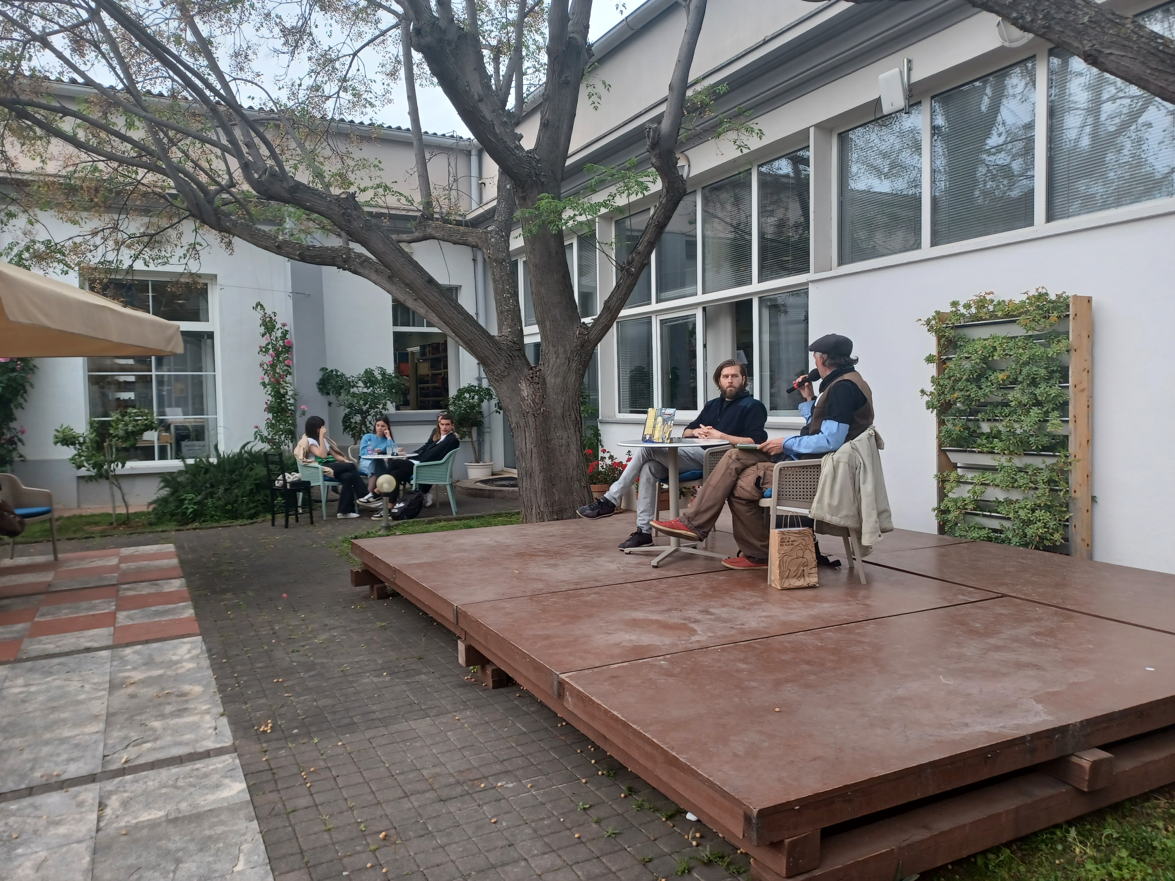 Petrovo uho: AZ Stolica i Drama plus za početak prvog izdanja zadarskog književnog festivala